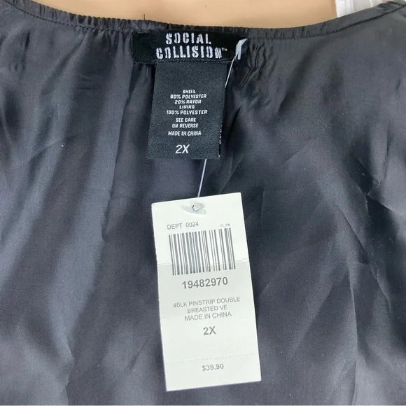 Social Collision (Hot Topic) 2X Black & White Pinstripe Double Breasted Vest - Picture 4 of 5